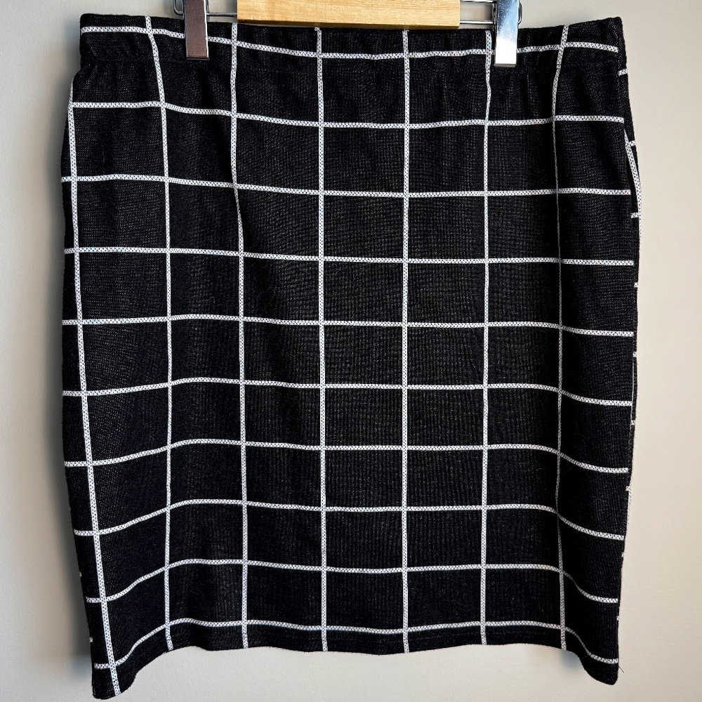Long Tall Sally Check Casual Knee Skirt‎ Stretchy Pull-On Large Black & White